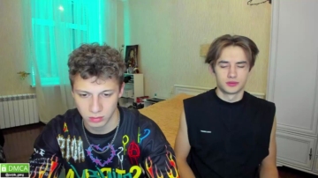 Purple_Gang  12-12-2021 video legs